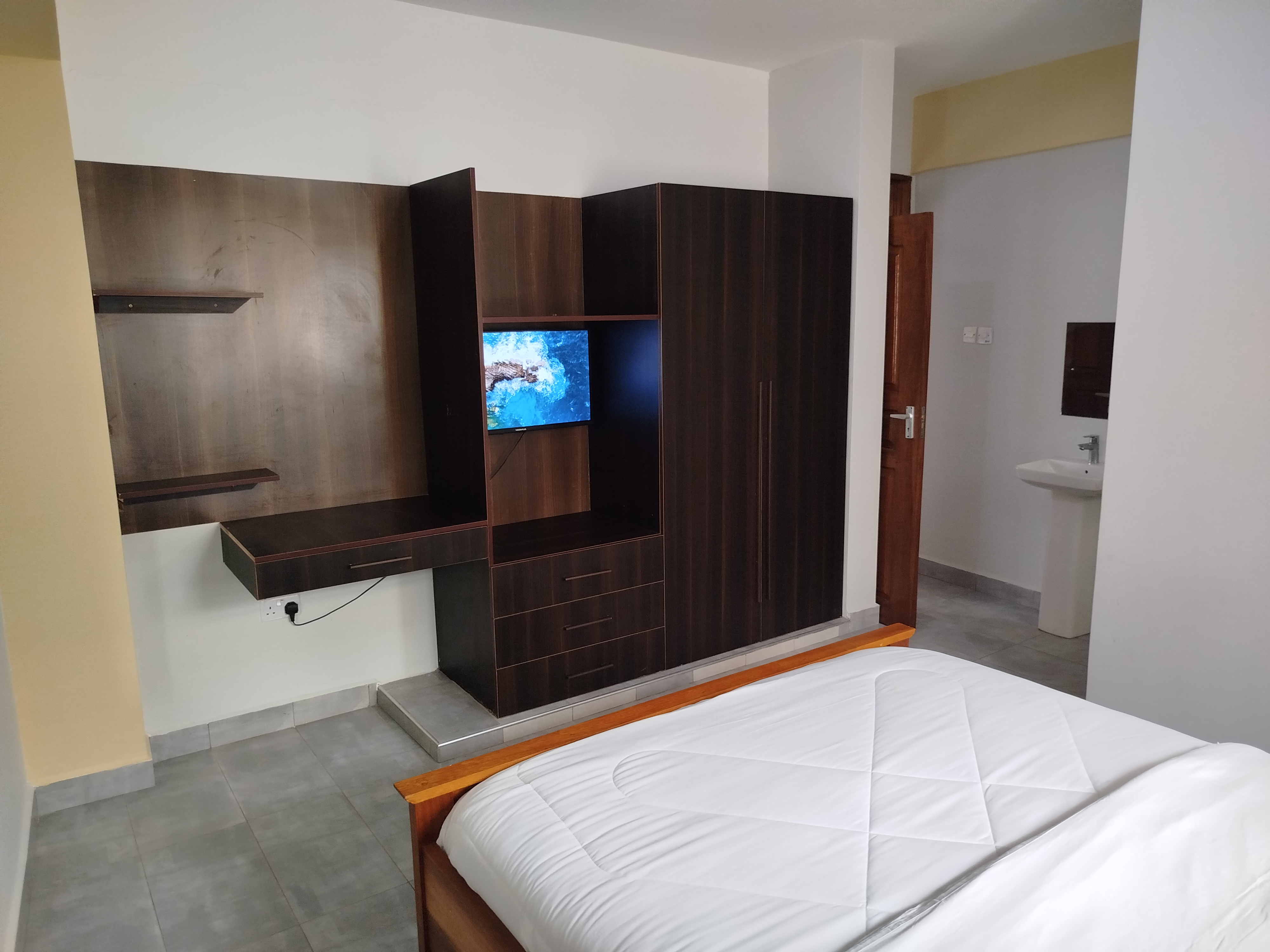 Samri Apartments